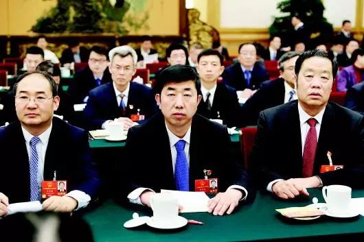 耿遵珠代表(前排中)